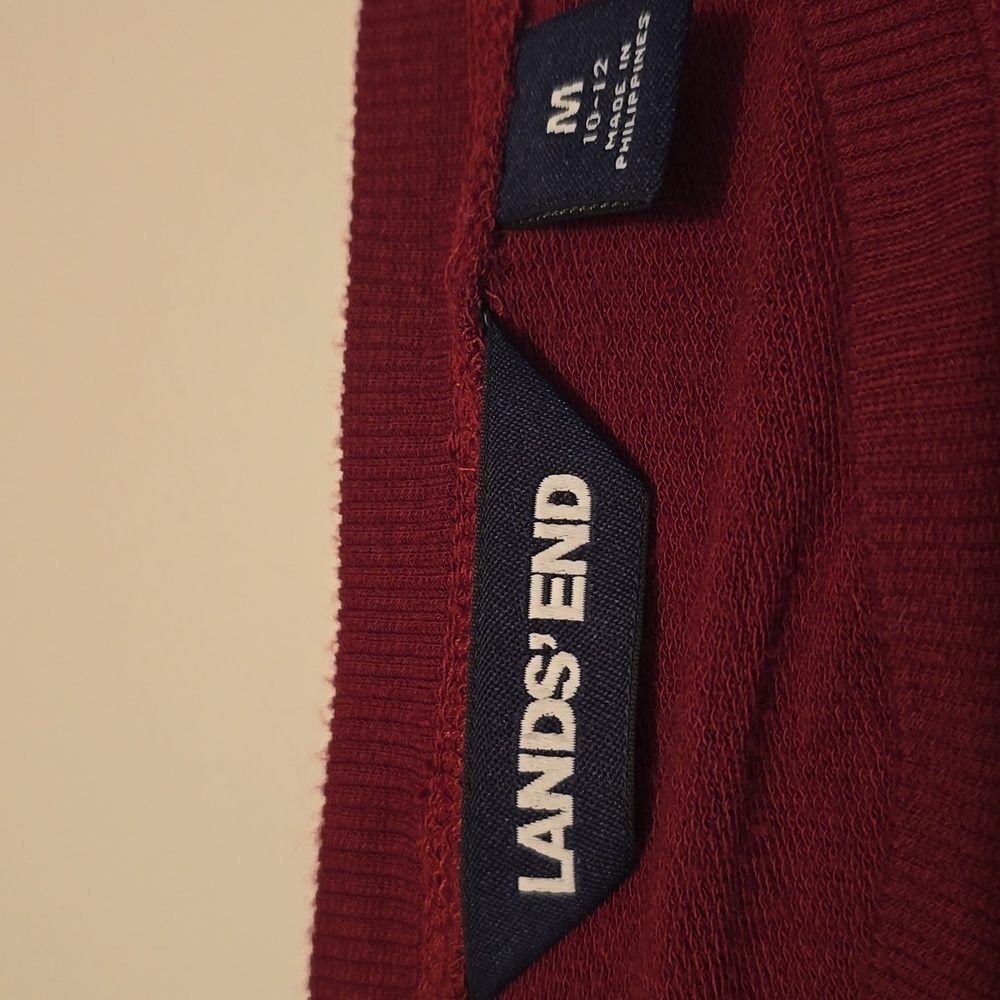 Lands End Maroon pullover M longsleeve - Picture 3 of 5